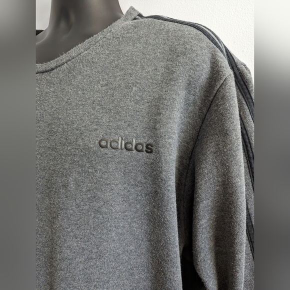 Adidas - Picture 3 of 3